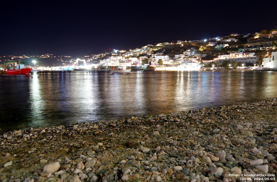 70635RoCrNrLeUsm - Footsteps of Paul - An evening on Mykonos